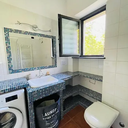 Appartement La Casa Di Giulia With Air Conditioning, Wifi And Private Parking